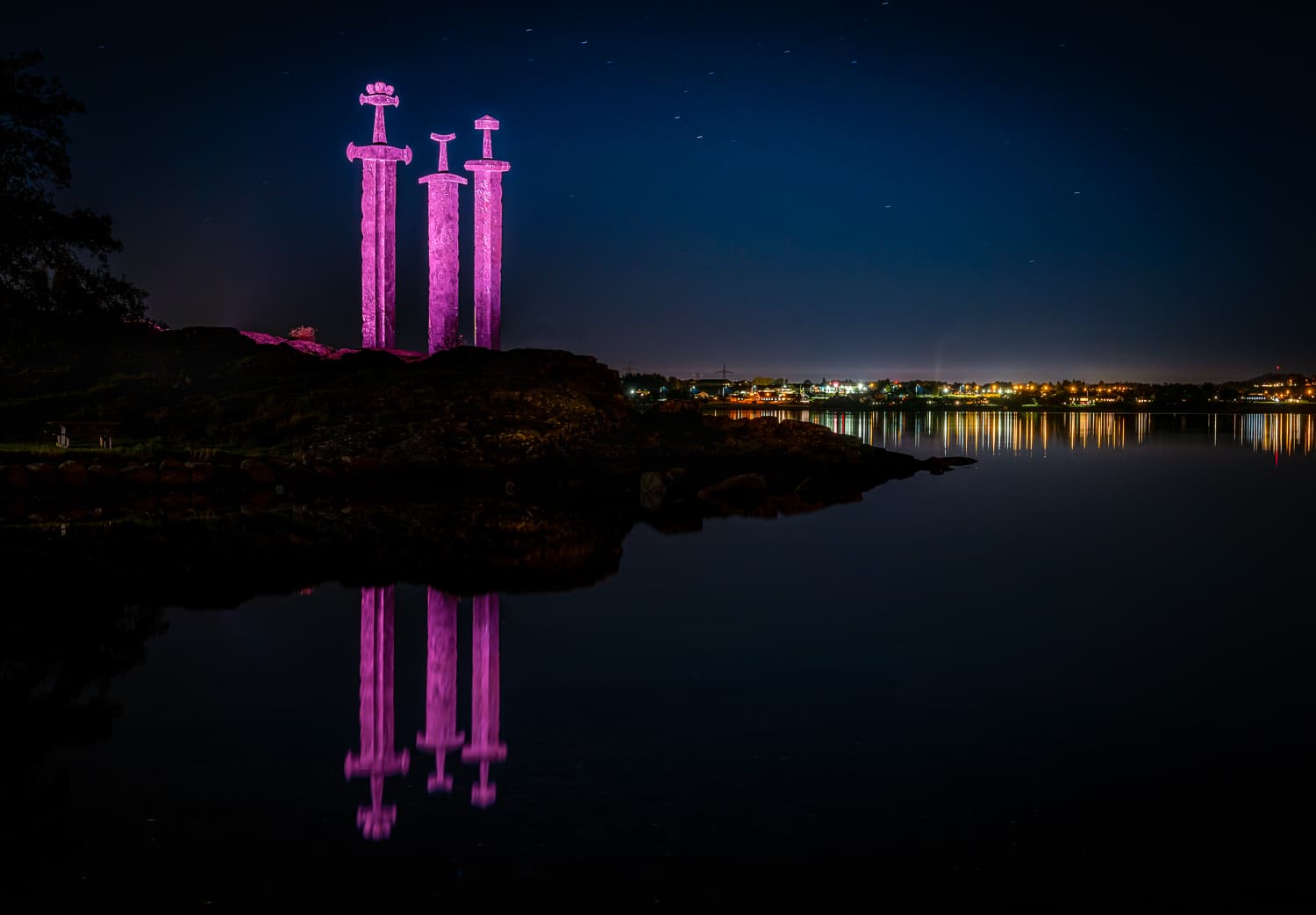 Sverd i fjell