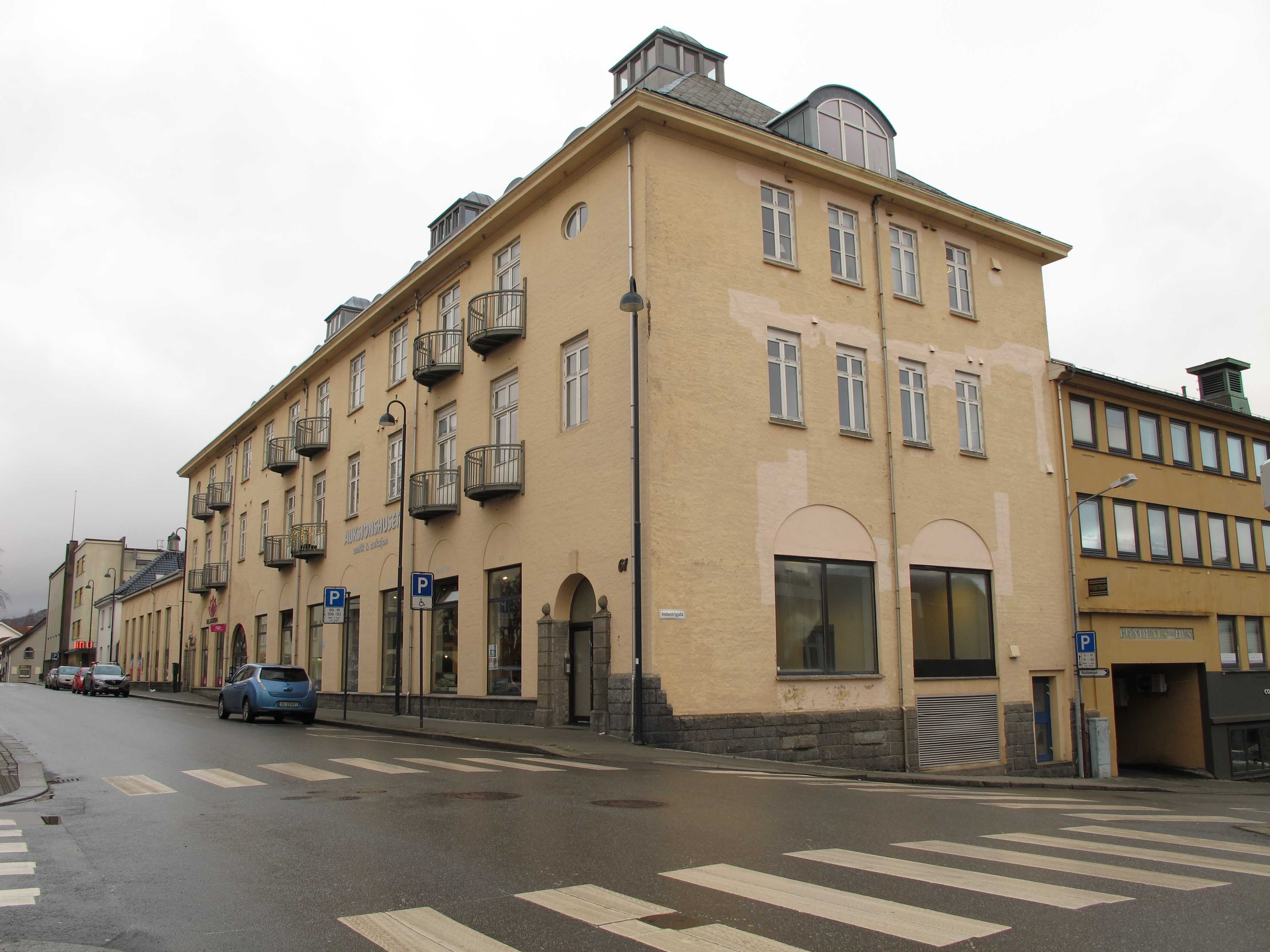 Monumental nybarokk.