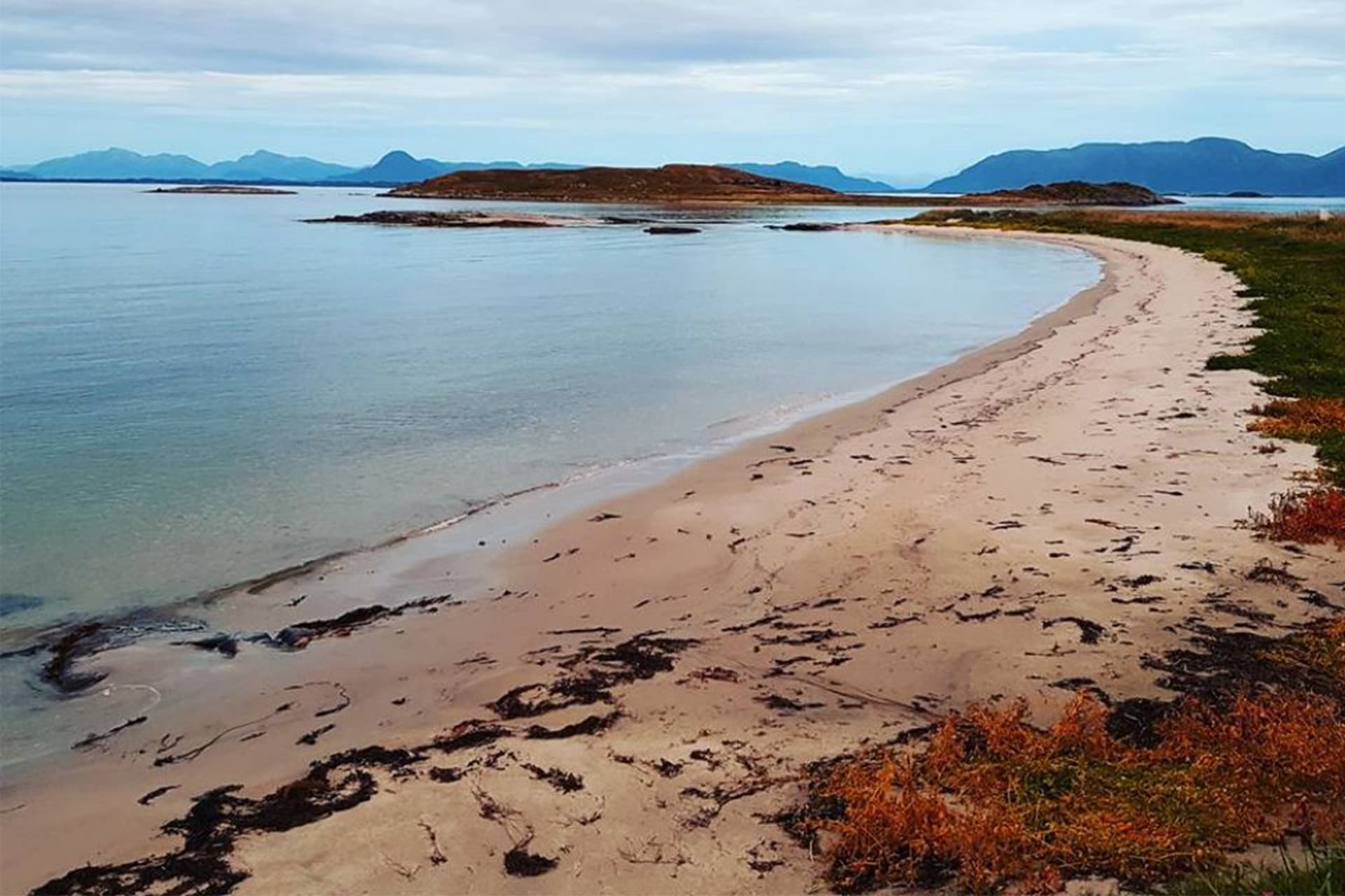 Leira sandstrand på Sandøy