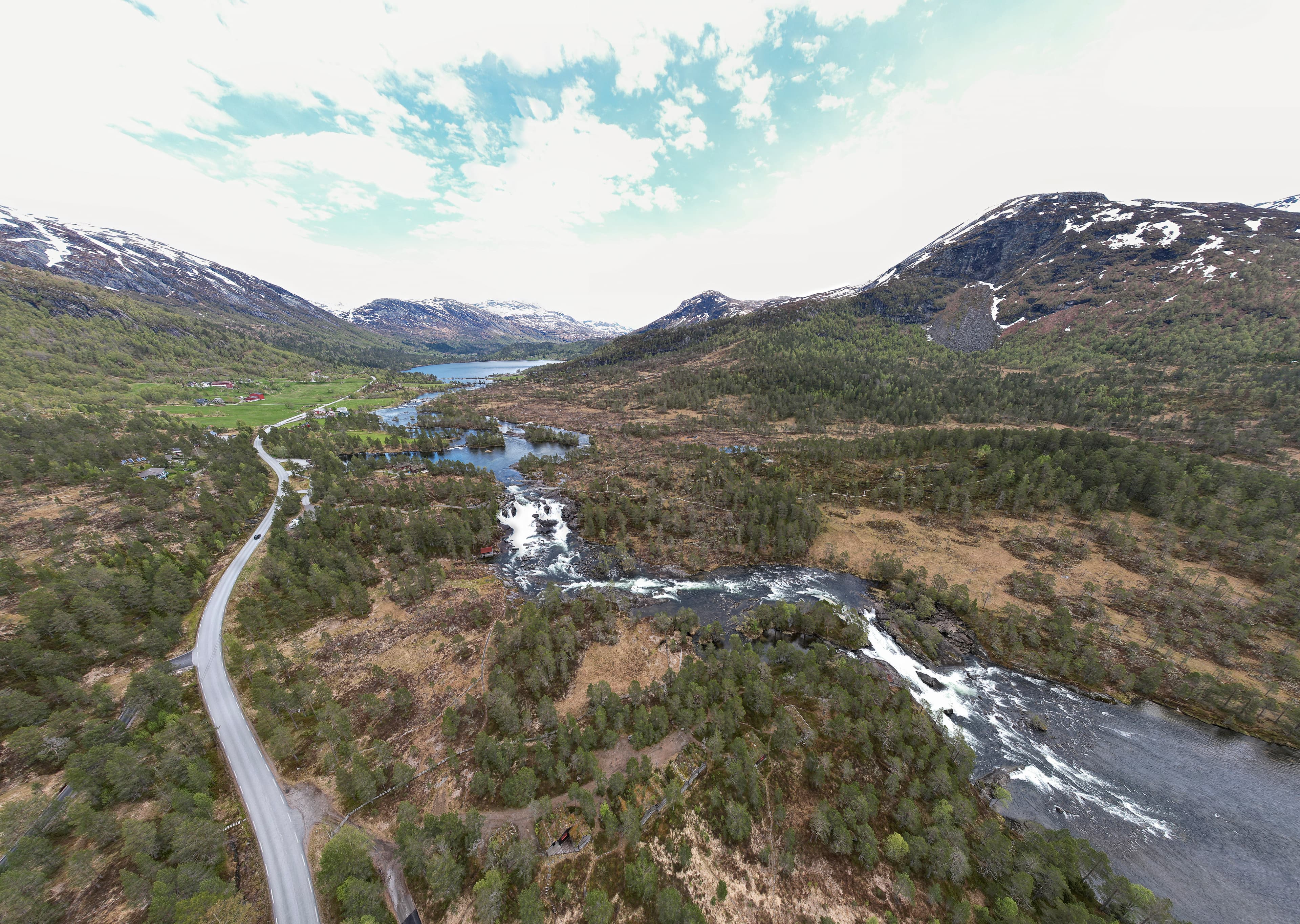 Oversiktsbilete Likholefossen