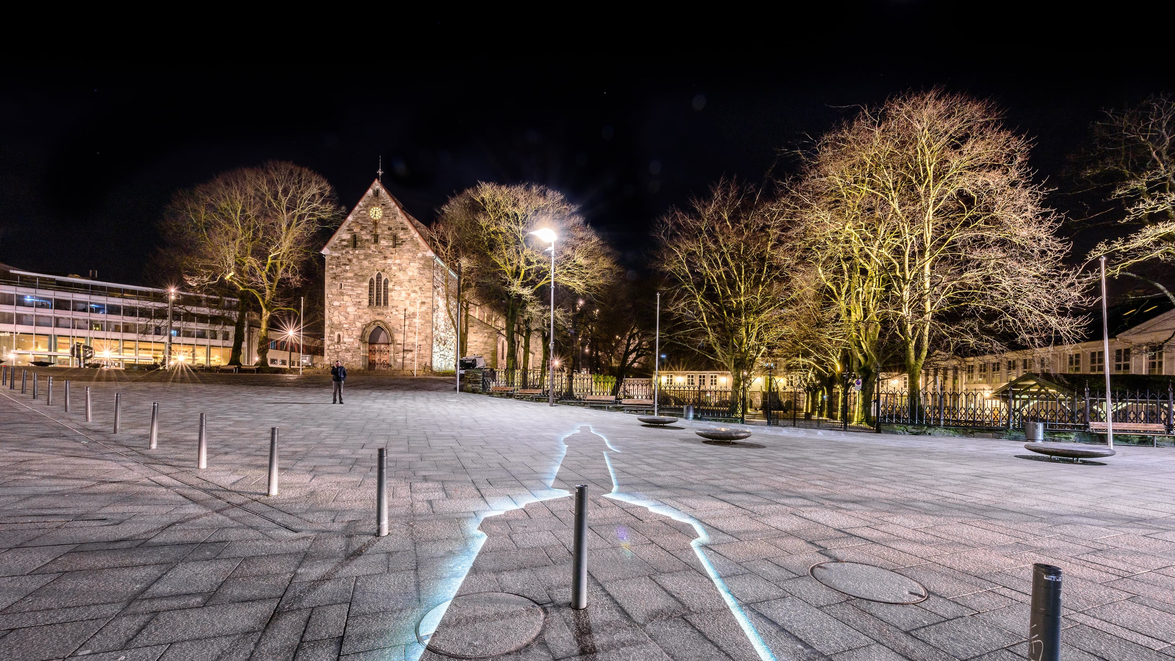 Stavanger Domkirke by night