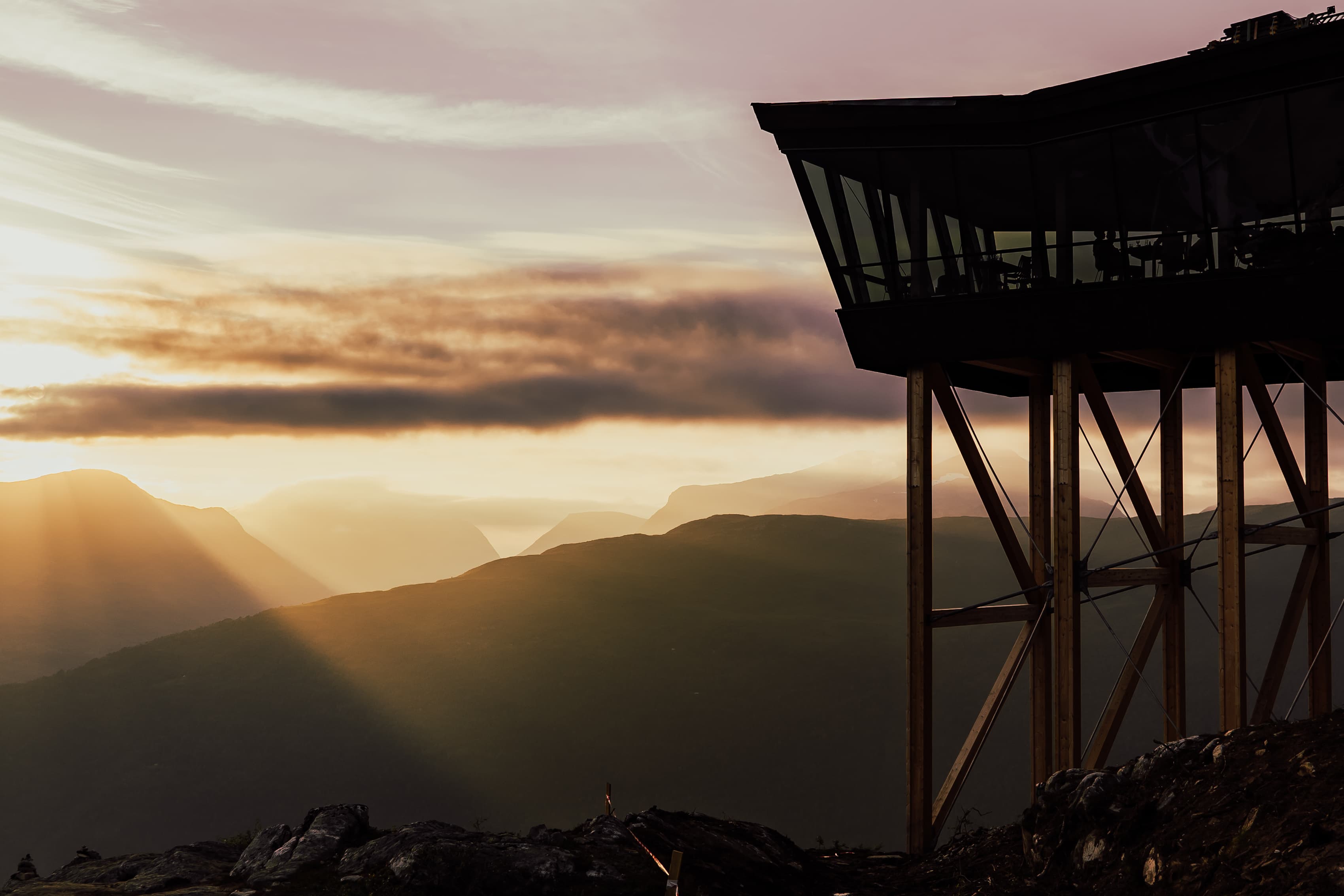 Solnedgang Romsdalsgondolen