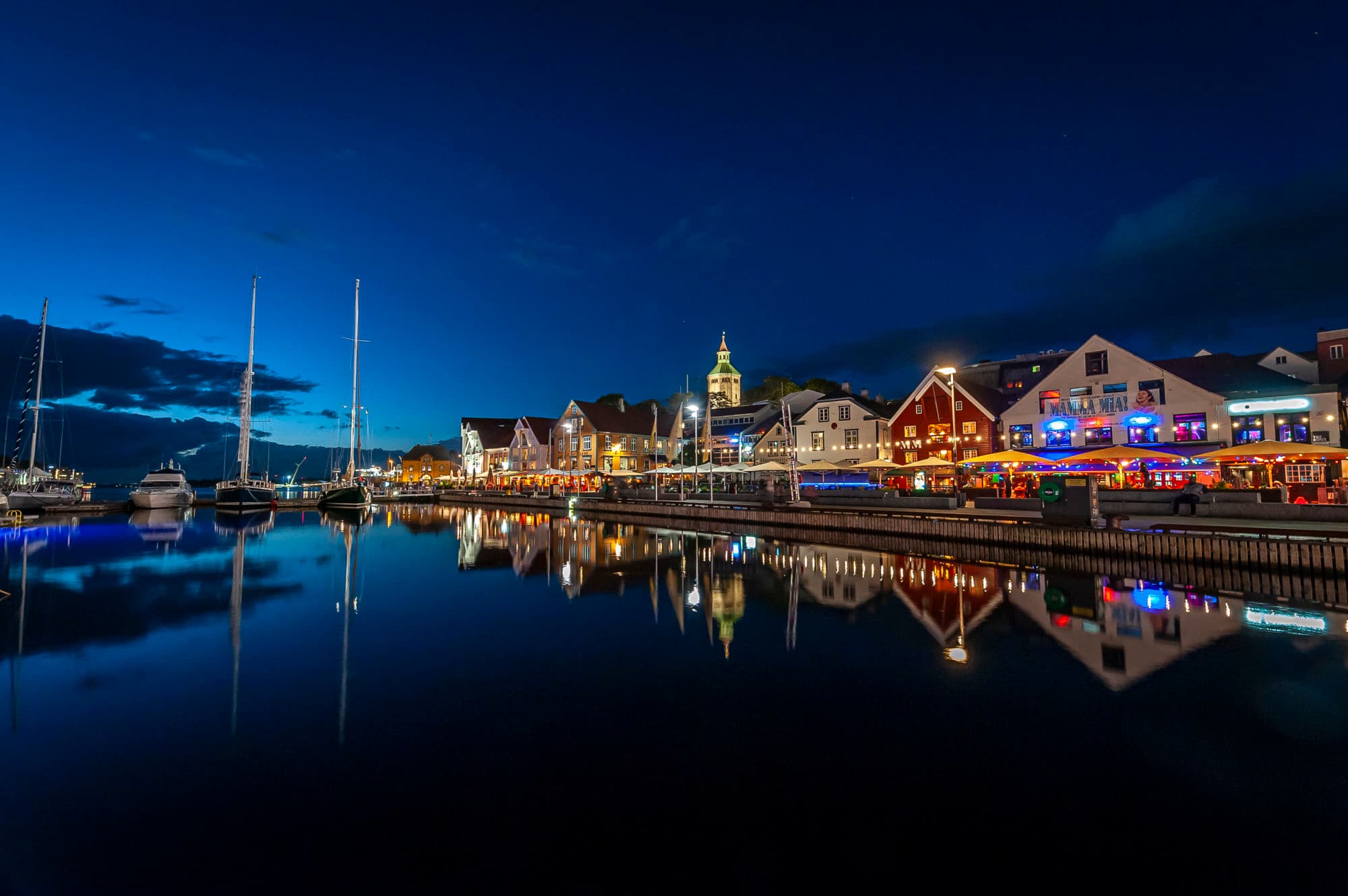 The harbour of Stavanger at night