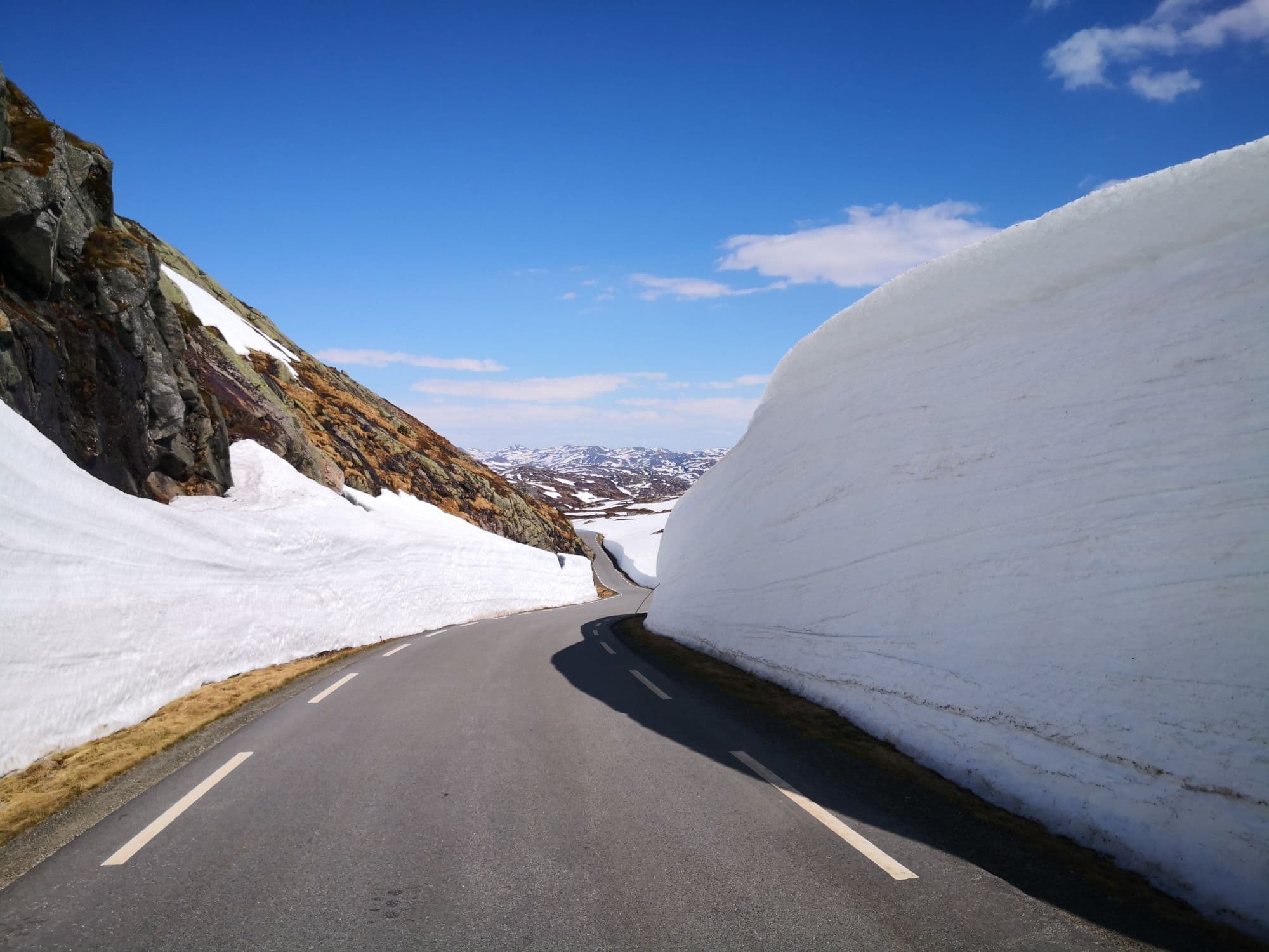 Snowy edges along the road