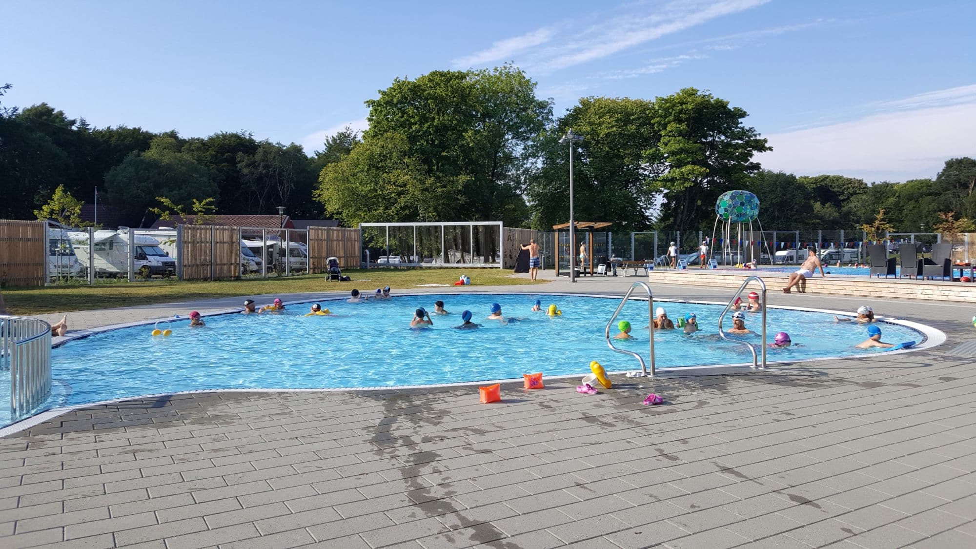 People swimming in the Gamlingen swimming pool in Stavanger