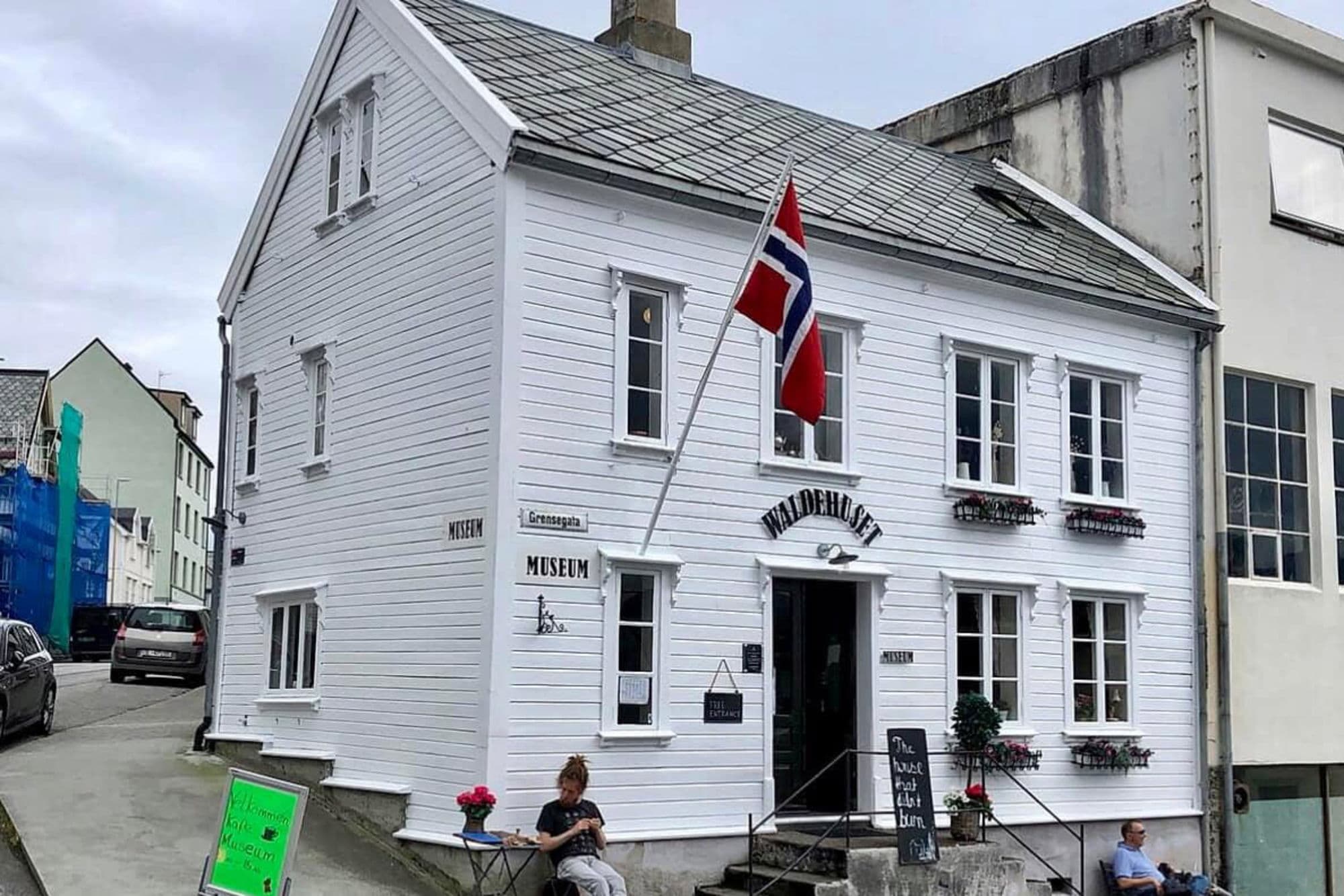 Waldehuset - huset som ikkje brann.