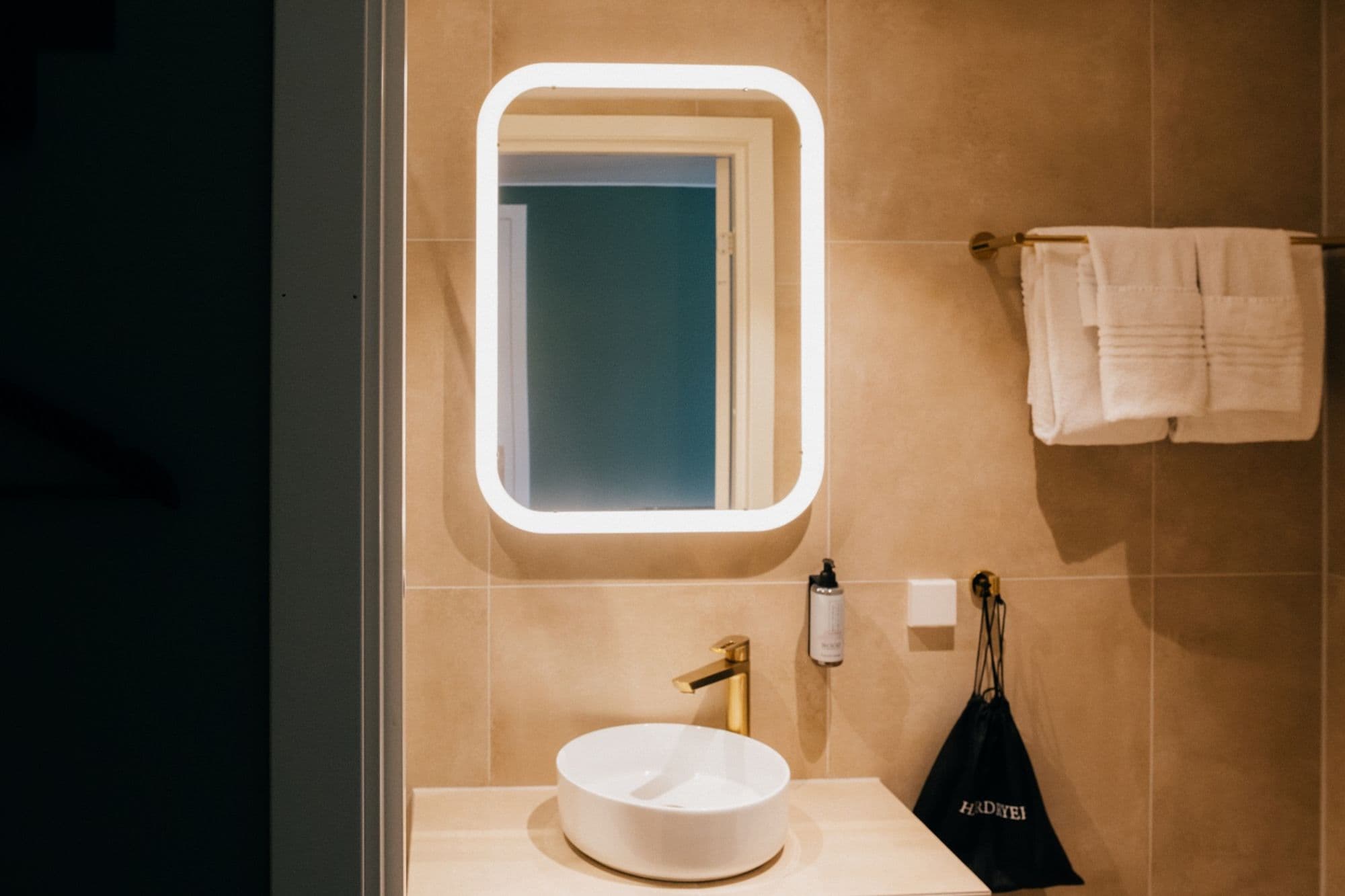 hotel room, hotel interior, hotel facilities