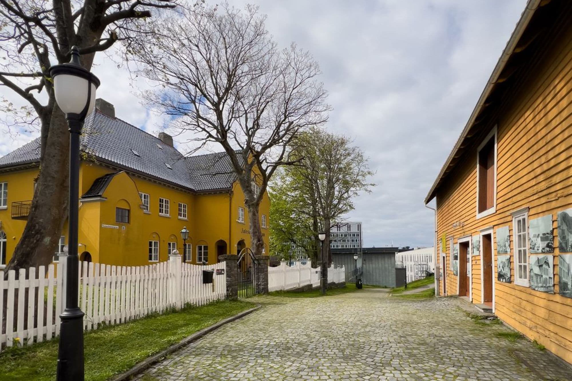 Aalesunds Museum ligger i sentrum i Ålesund.