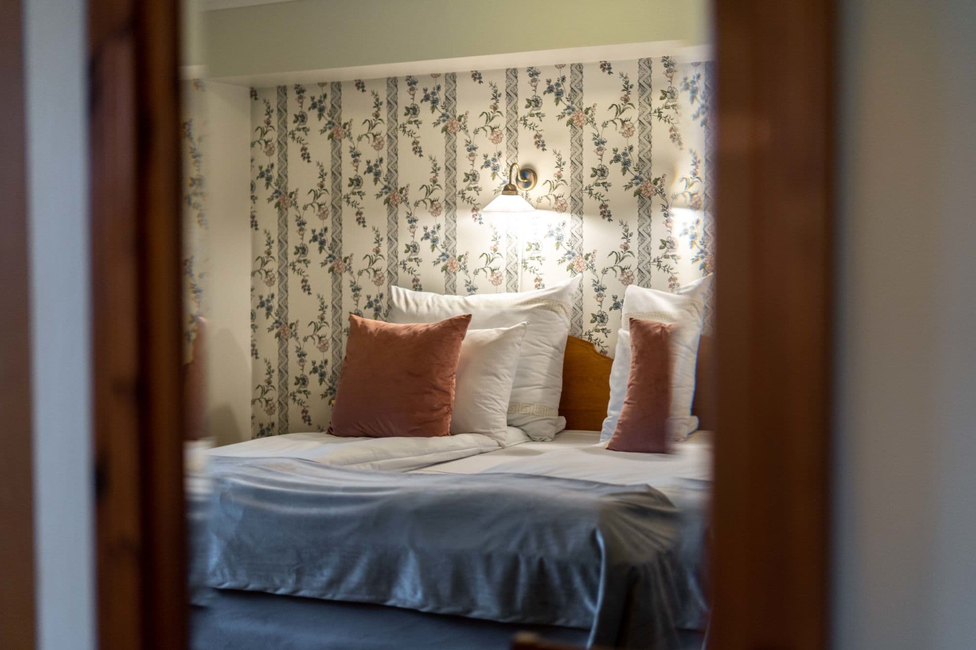 Kronen Gaard Hotell og Bakernes Paradis