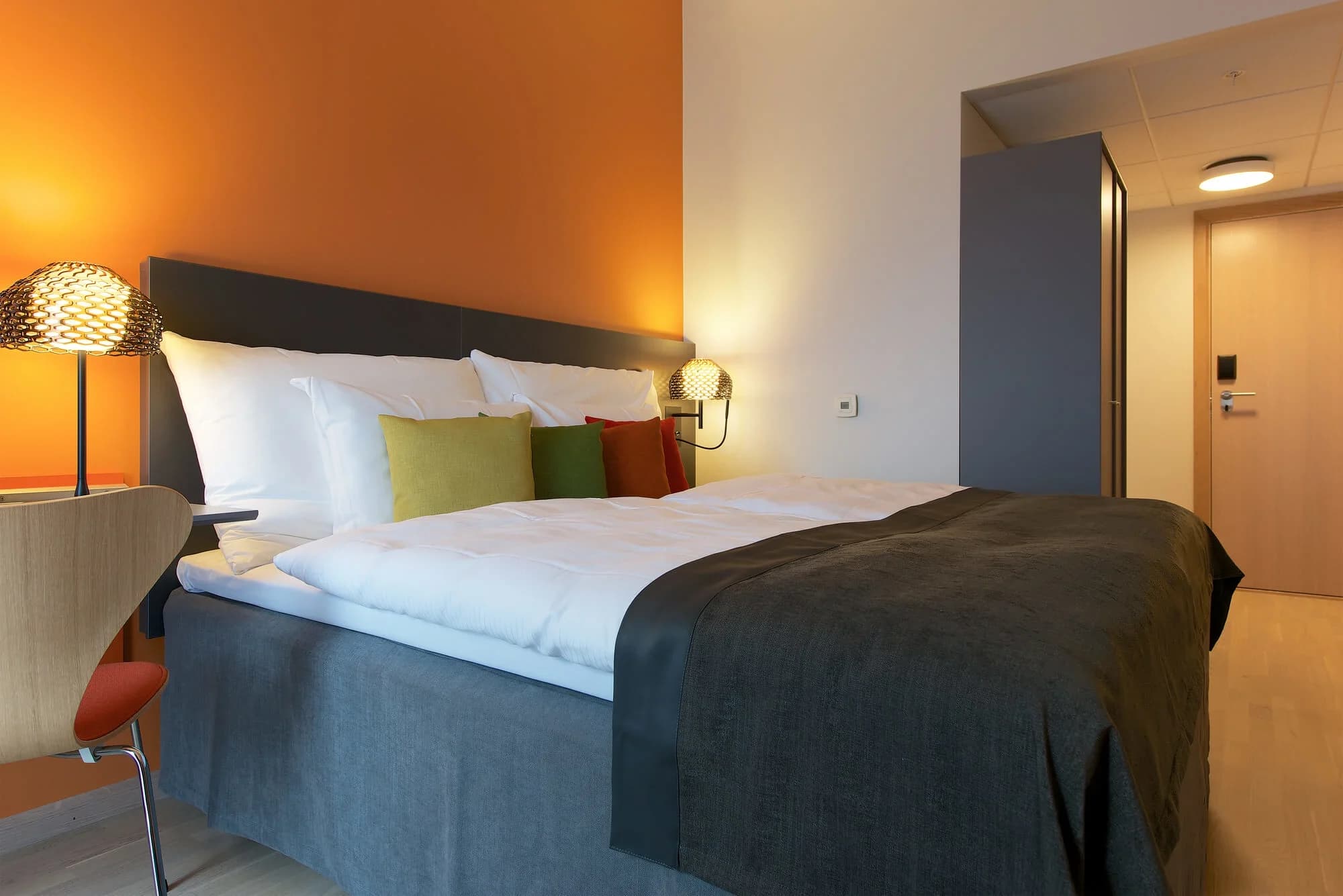 Standard double bedroom hotel