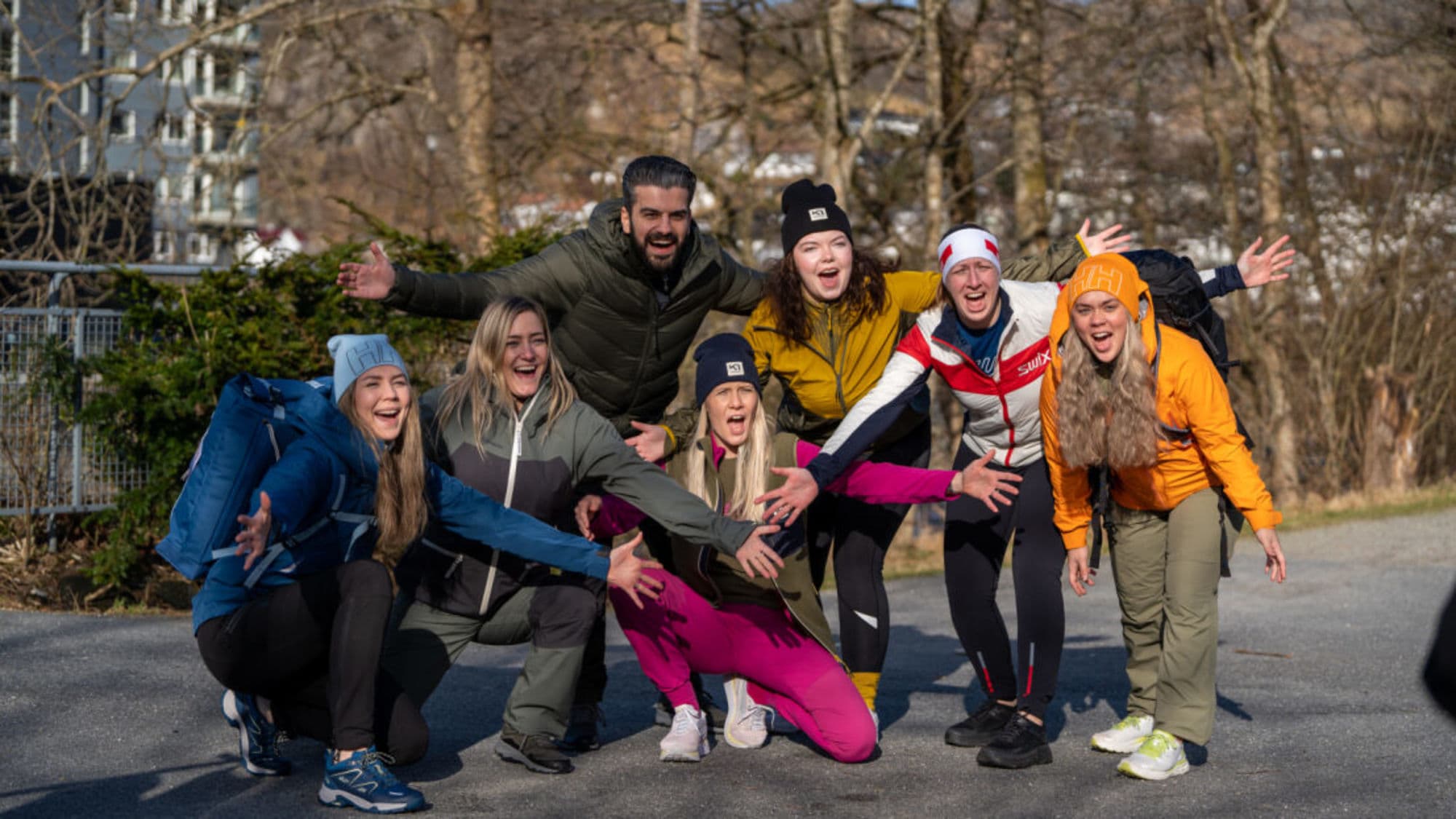 People shopping or in clothing from brandshops at Norwegian Outlet