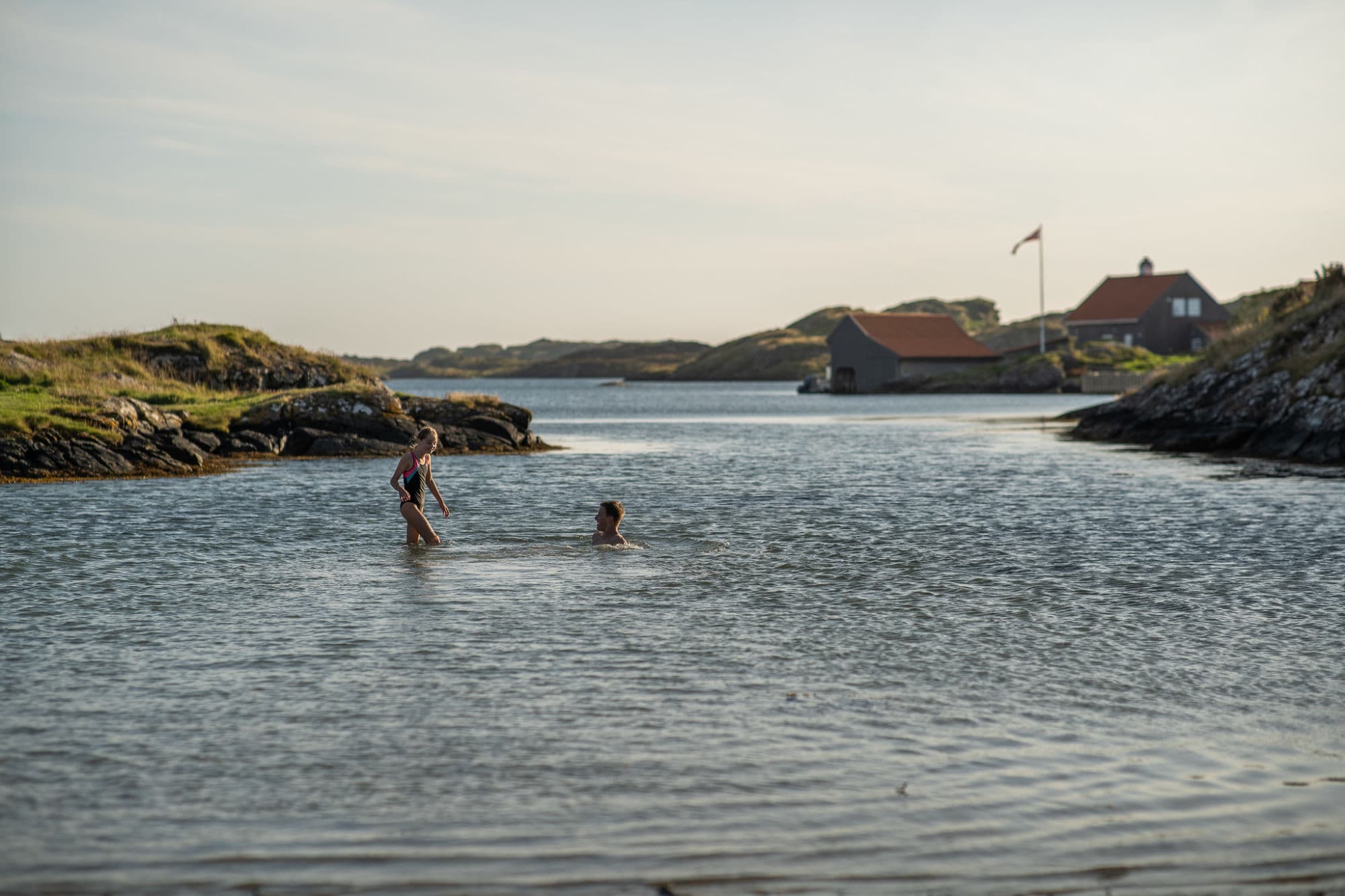 Sandrenna Kvitsøy island swimming a girl and boy