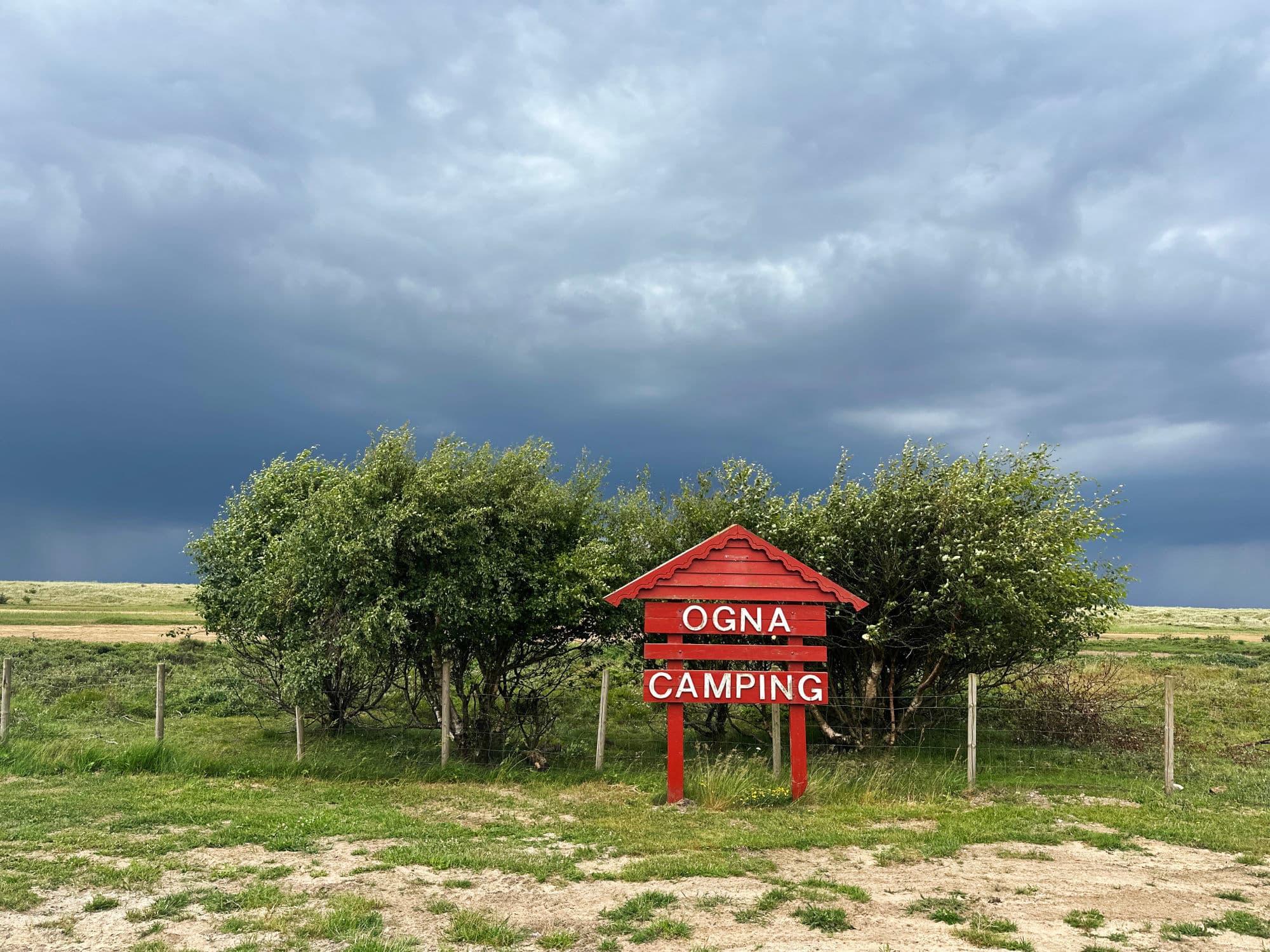 sign camping at ogna beach